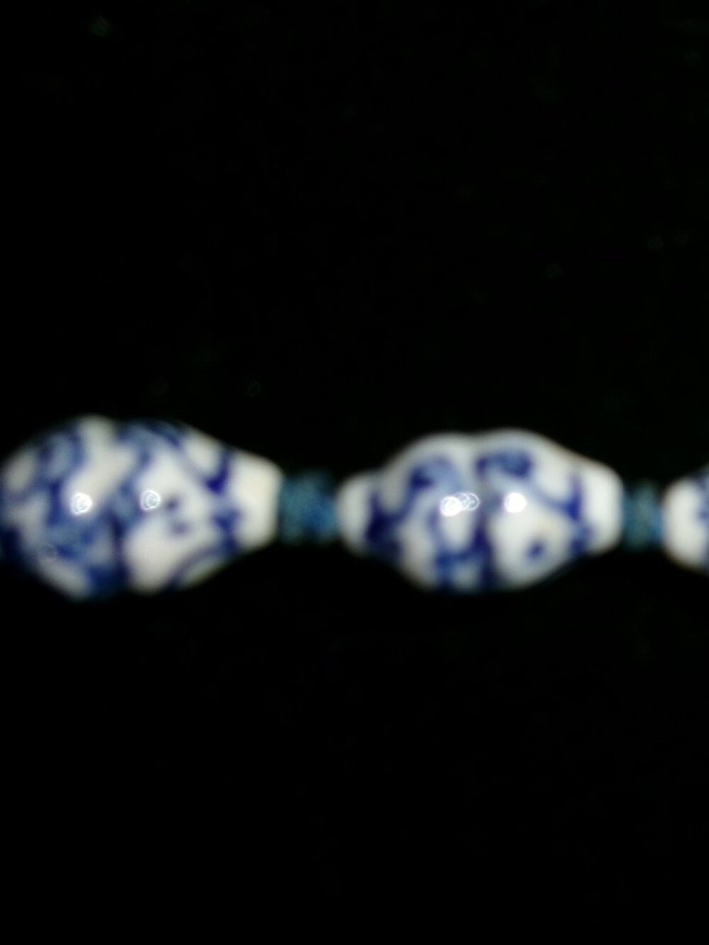 Vintage Chinese Blue & White Painted Porcelain Bead Hand-Knotted 24" Necklace - Picture 2 of 5